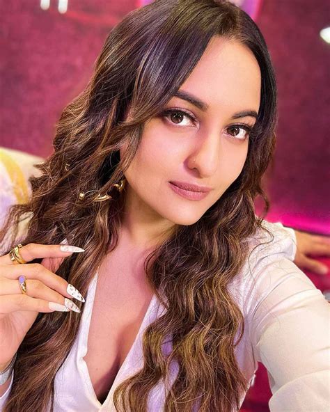 Briialexia's OnlyFans Photo: The Internet's Latest Obsession Image 16
