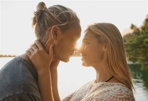 7 Signs That Make You Wonder If It's The Real Deal