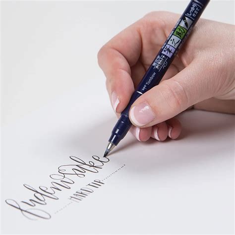 20 Calligraphy Pens For Exquisite Lettering | Storables