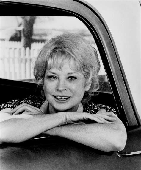 lois nettleton detailed biography