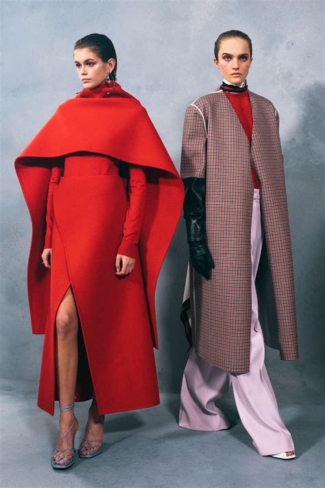 Mid Century Modern Fashion Trend - Babyloniansquirrel Blog