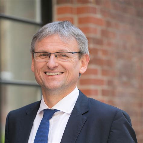 Richard Kinder's Empire: Unpacking A Billionaire's Worth