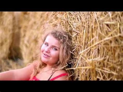 Дана Пристайко "Молода Україна" - YouTube