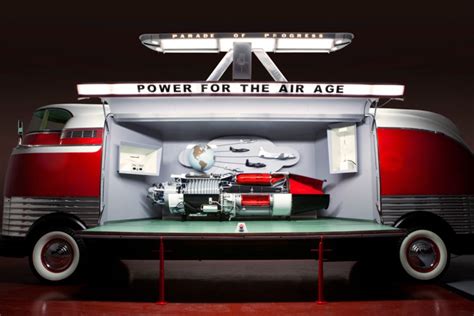 Legendary 1939 GM Futurliner to cross MAG block at Hot August Nights ...