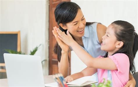 Mengembangkan Keterampilan Komunikasi Anak di Era Digital - TAMBNAS