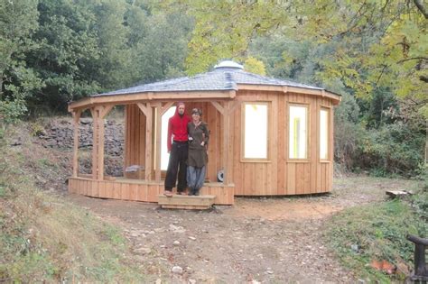 Are Wooden Yurts the future of Glamping? @ Rotunda Roundhouses – Unique ...