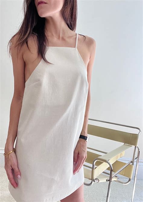 DRESSES | SERRANO