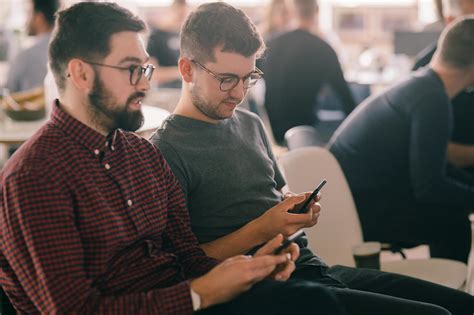 Why Participants Don't Want to Ask Questions at Events? - blog sli.do