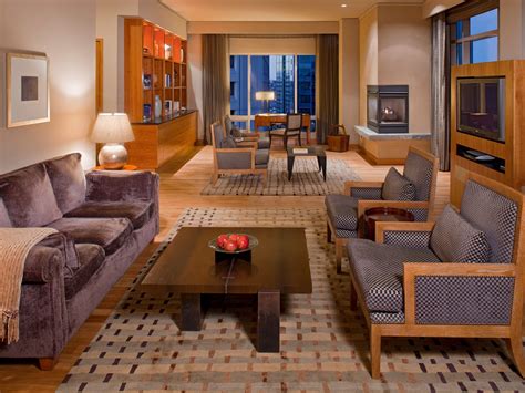 Seattle Hotel Rooms & Suites With Hot Tub | Grand Hyatt Seattle
