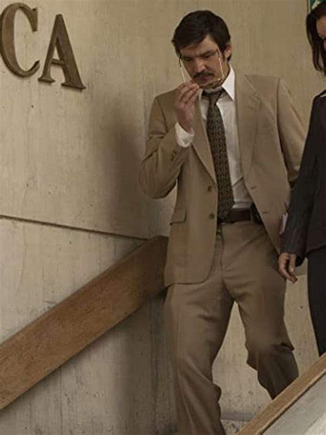 Pedro Pascal Narcos Brown Coat - The American Outfit