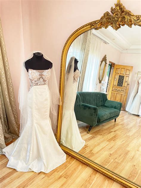 Welcom to Pretty Me Bridal Boutique