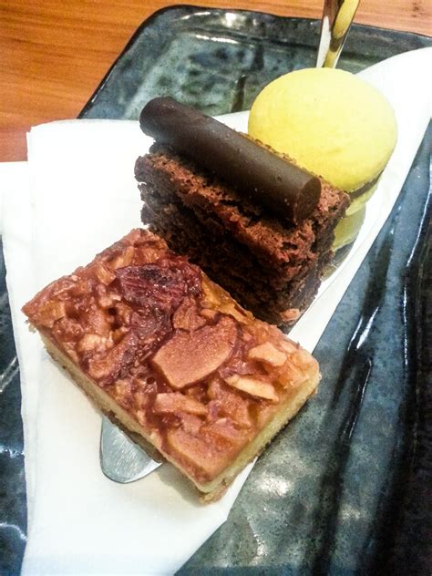 Chikos Restaurant and Cafe (Henderson, New Zealand)