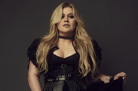 2024 Grammy Noms Full List: Kelly Clarkson, Morgan Wallen, Jordin Sparks