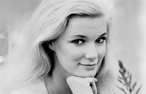 Yvette Mimieux, Time Machine And The Black Hole Star, Dies at 80
