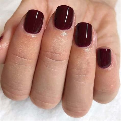 17 Classy Dark Red Nails for Beauty and Elegance – NailDesignCode