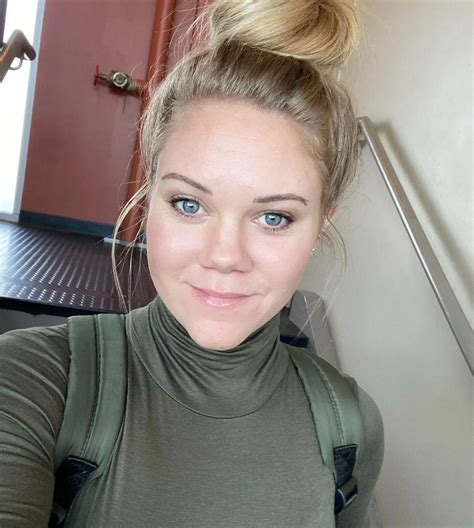 Need a bud to help me blow my load for innocent church milfs! Kik