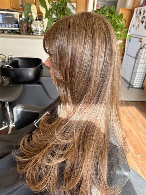 golden brown hair inspo🧸 in 2025 | Brown hair inspo, Summer blonde hair