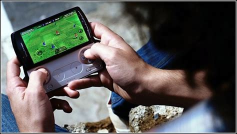 Sony Ericsson Xperia Play – телефон для игр