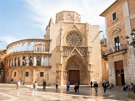 Una guida alla cattedrale di Valencia: un sito religioso da non perdere