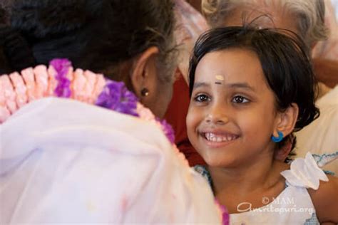 amma  trissur  mata amritanandamayi
