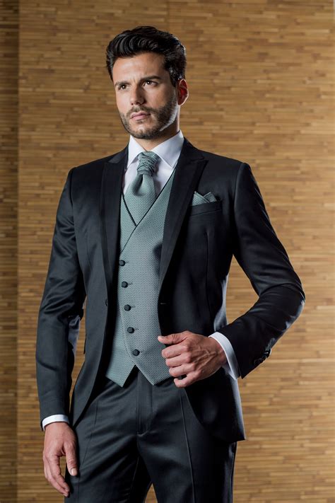 Anna.spase nude | Traje para boda hombre, Esmoquin para novio, Traje de