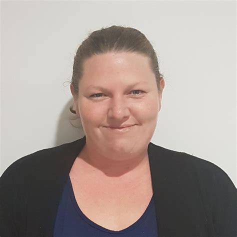 Lily Hart's Instagram, Twitter & Facebook on IDCrawl