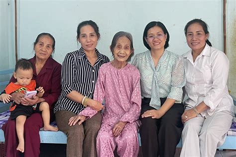 Vietnamese woman may be world’s oldest living person | Tuoi Tre News