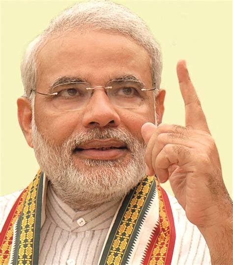 prime minister narendra modi  traditional attire  red