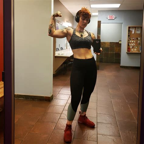 Autumn Ivy : r/ladyladyboners