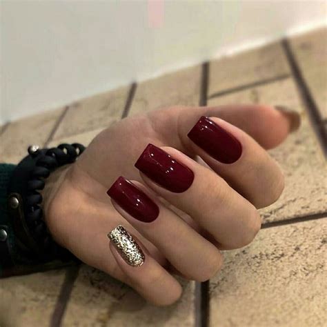Фотография in 2024 | Maroon nails, Square acrylic nails, Square nails