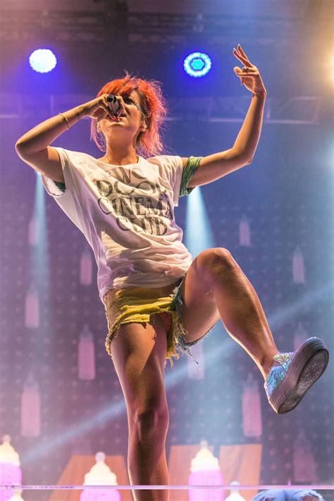 LILY ALLEN Performs at Latitude Festival – HawtCelebs