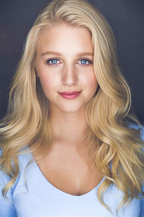Picture of Julia Schlaepfer