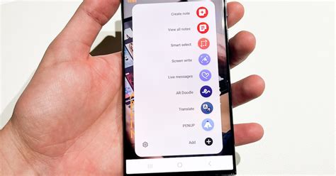 Samsung's Galaxy S23s Feel Comfortably Familiar