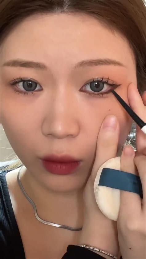 Creative fox eyeliner tips, save it 🤹‍♀️🧚 | Makeup tutorial, Eyeliner ...