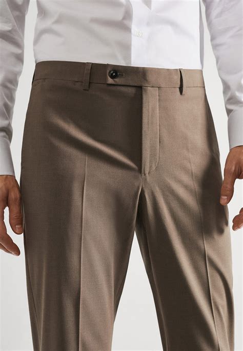 Мужские классические брюки Mango Man 57040663 купить за 6299 руб.