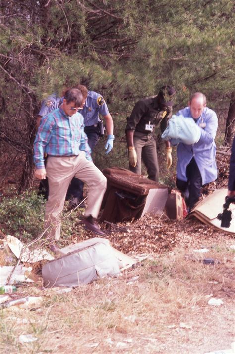 Lacey Fletcher: Shocking Crime Scene Photos Experts Can't Explain Image 7