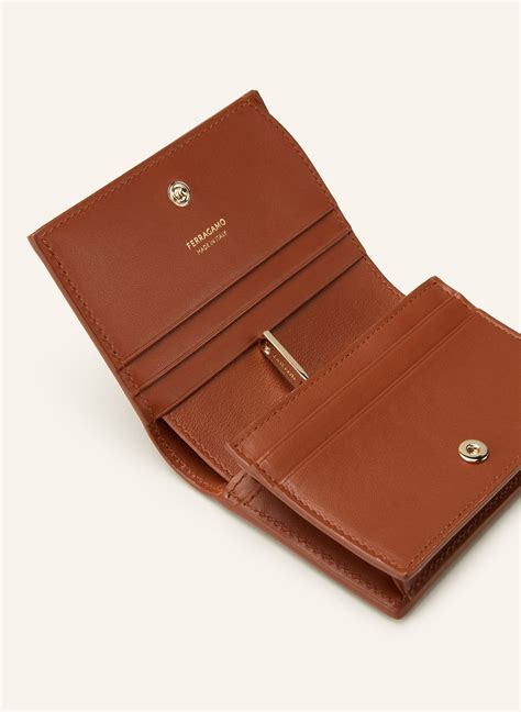 ferragamo wallet men 8