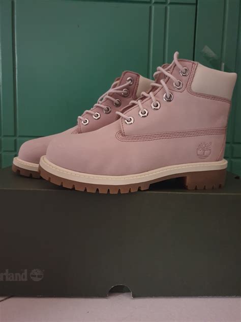 Timberland Kids boot, Luxury, Apparel on Carousell