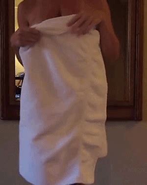 Busty-nudes Gifs - SEX.COM