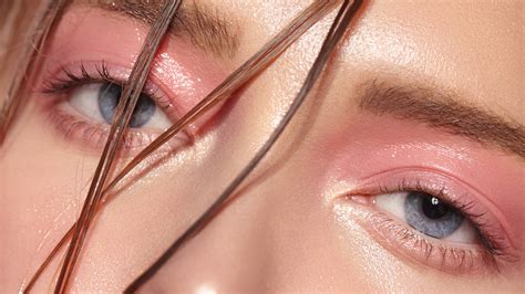 glossy eyes    rage heres     creaseless