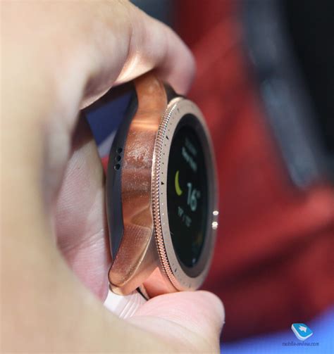 Mobile-review.com Первый взгляд на умные часы Samsung Galaxy Watch