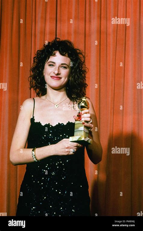 Marlee matlin awards hi-res stock photography and images - Alamy