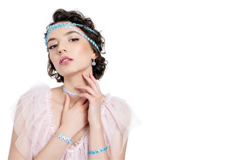 New - Preciosa Ornela