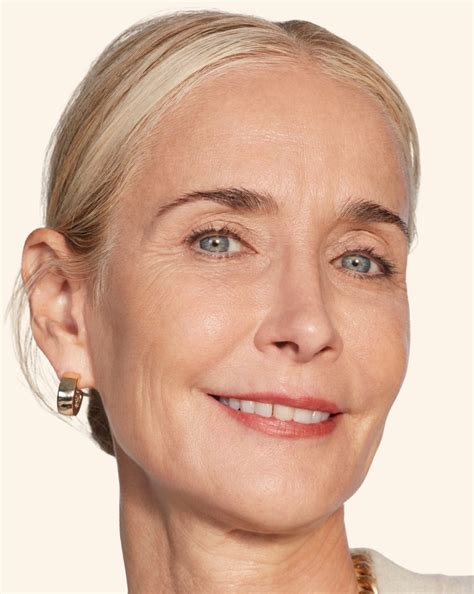 Collection of Dermal Fillers | JUVÉDERM® Official