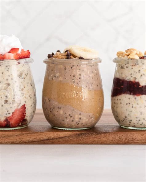 31 Easy & Healthy Overnight Oats Recipes To Jumpstart Your Morning