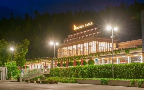 hotel jama travelking