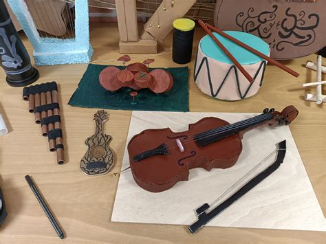 CONCURSO INSTRUMENTOS MUSICALES ELABORADOS CON MATERIALES RECICLADOS
