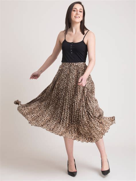 Pleated Skirts For Women – Buy Ladies Pleated Skirts Online in India
