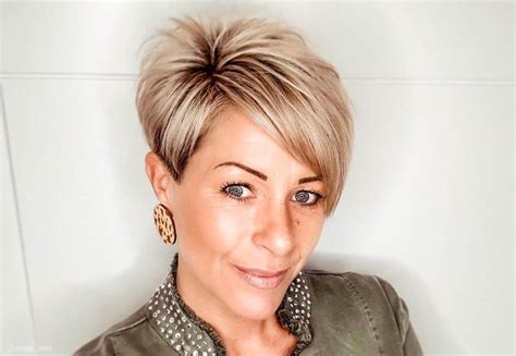 The 21 Best Pixie Cuts for Thick Hair to Be More Manageable