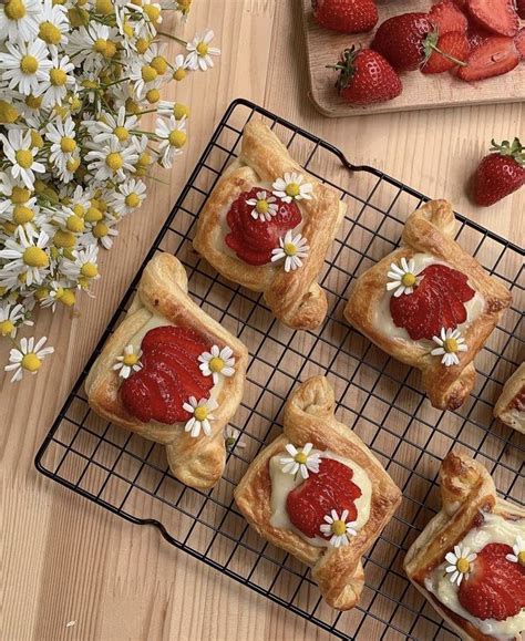 𝘊𝘳:𝘔𝘢𝘢𝘺𝘢𝘯 in 2024 | Fair food recipes, Pretty food, Cottagecore food